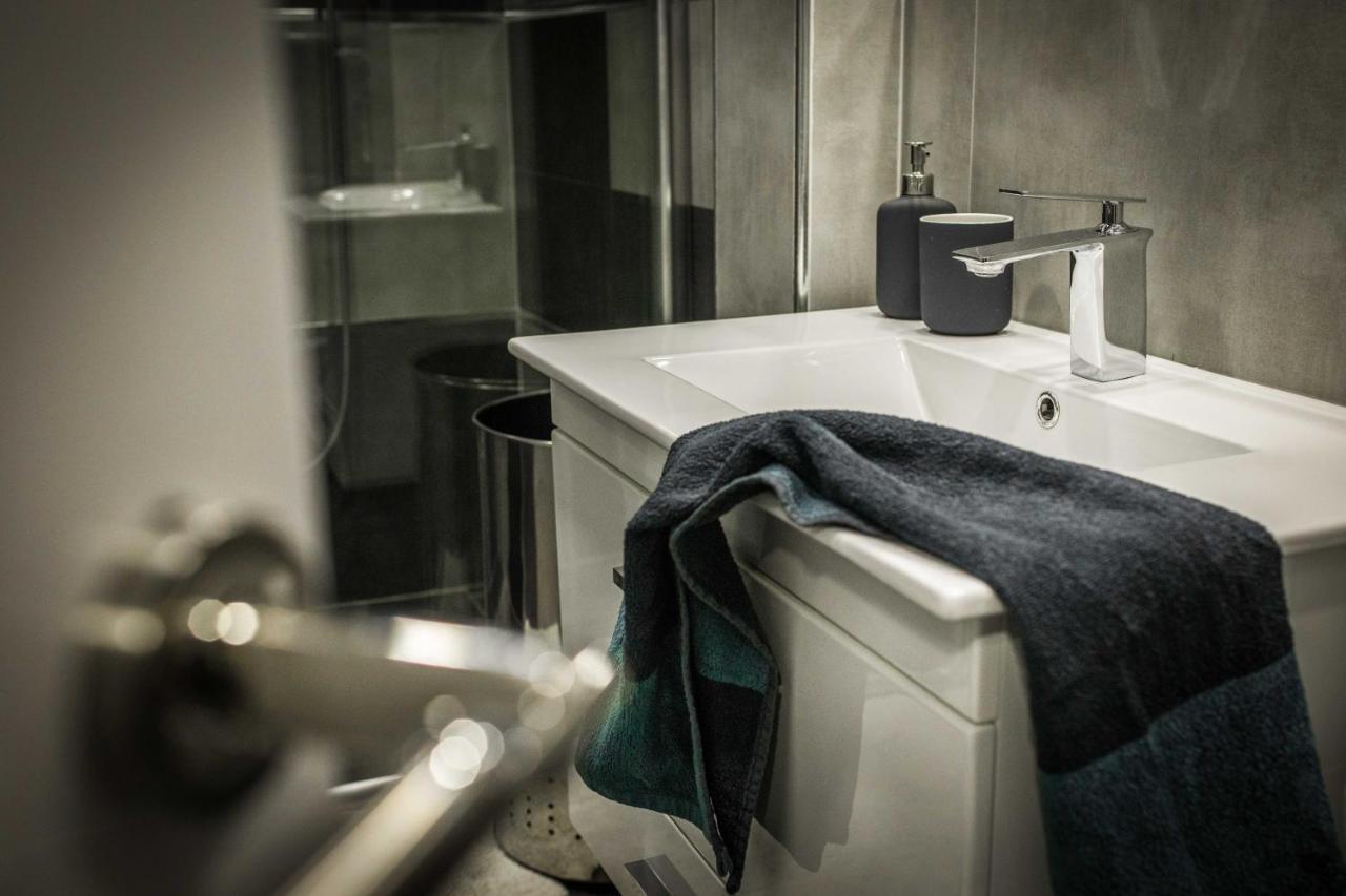 Apartman Simic - Stan Na Dan Bogatić Exterior foto